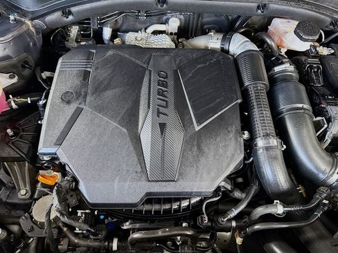 Used 2022 Hyundai Santa Fe Limited FWD image 39