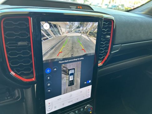 Used 2024 Ford Ranger Raptor image 9