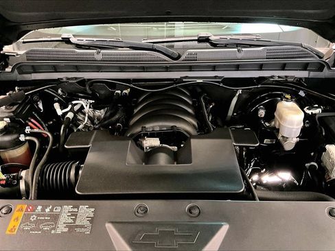 Used 2019 Chevrolet Silverado 1500 LT w/ All Star Edition AWD/4WD image 30