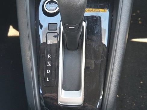 Used 2024 Nissan Versa SV FWD image 26