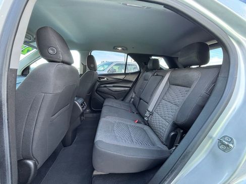 Used 2021 Chevrolet Equinox LT image 17