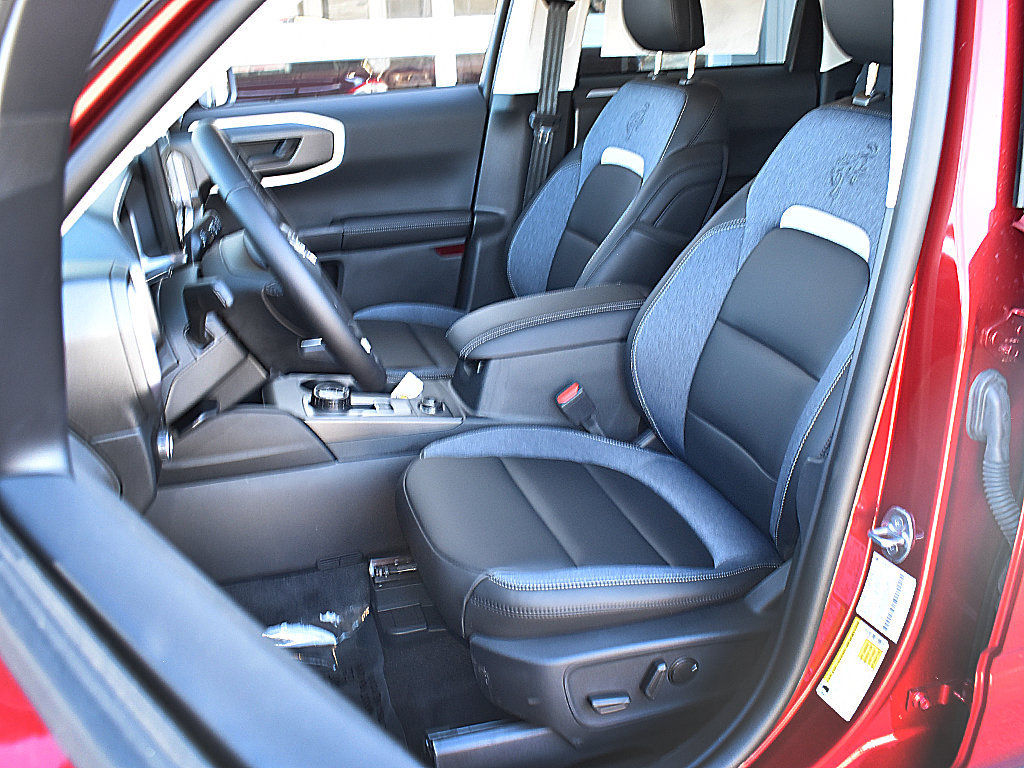 New 2026 Ford Bronco Sport Outer Banks AWD/4WD image 5