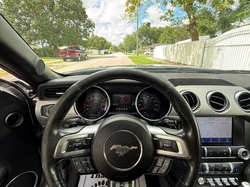 Used 2020 Ford Mustang Premium RWD image 8