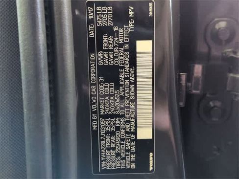 Used 2018 Volvo XC60 T6 Inscription w/ Convenience Package image 39