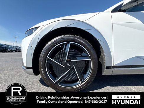 Used 2026 Hyundai Ioniq 5 Limited AWD/4WD image 12