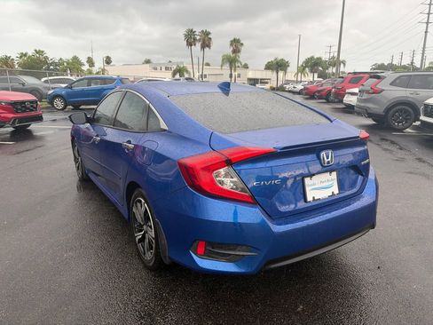 Used 2016 Honda Civic Touring image 5