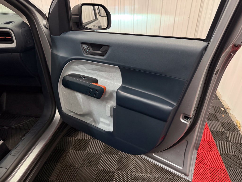 Used 2022 Ford Maverick XLT FWD image 47