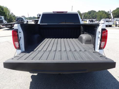 Used 2024 GMC Sierra 1500 Pro w/ Pro Value Package AWD/4WD image 46