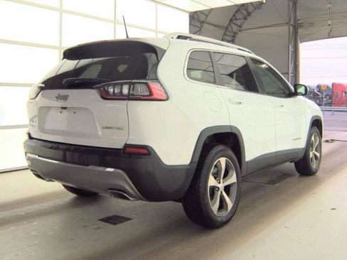 Used 2021 Jeep Cherokee Limited w/ Elite Package AWD/4WD image 5