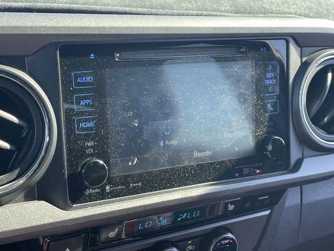 Used 2017 Toyota Tacoma TRD Pro image 6