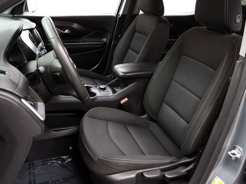 Certified 2024 GMC Terrain SLE AWD/4WD image 9