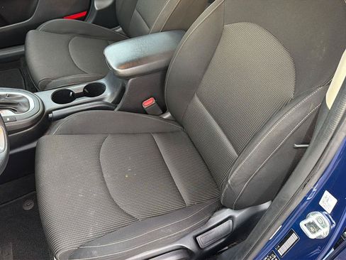 Used 2021 Kia Forte LXS FWD image 28