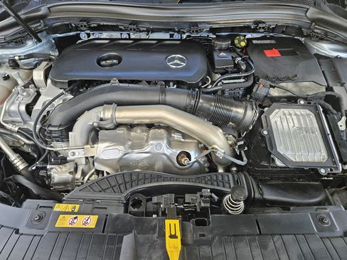 Certified 2025 Mercedes-Benz GLA 250 image 22