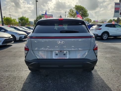 Used 2024 Hyundai Kona SEL FWD image 10