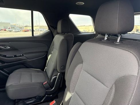Certified 2023 Chevrolet Traverse LT image 31