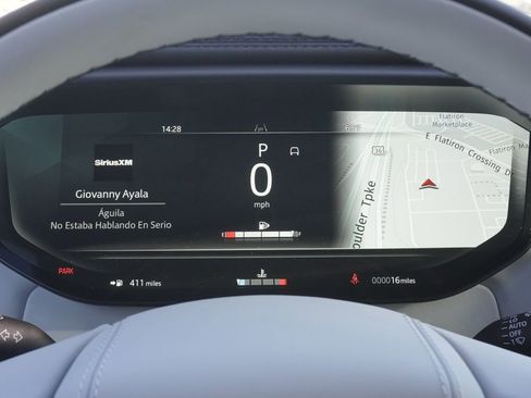 New 2025 Land Rover Range Rover Sport Dynamic SE image 11