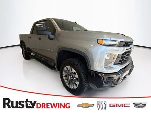 Used 2025 Chevrolet Silverado 2500 Custom w/ Custom Convenience Package AWD/4WD image 1