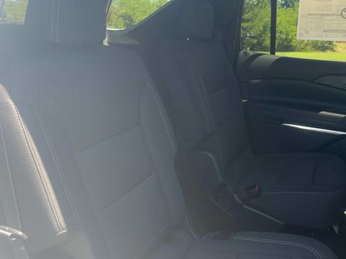 New 2026 Chevrolet Traverse LT FWD image 34
