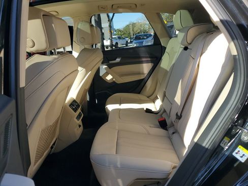 Used 2022 Audi Q5 2.0T Prestige image 10