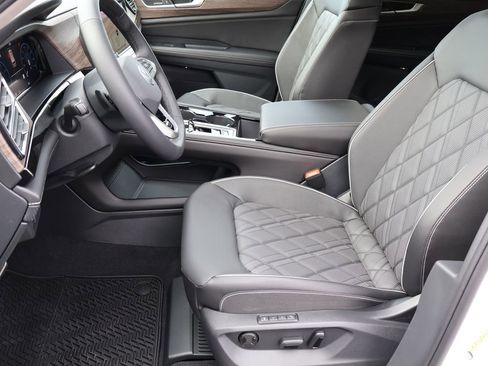 New 2026 Volkswagen Atlas SEL Premium R-Line AWD/4WD image 44