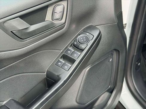 Used 2025 Ford Escape Active w/ Cold Weather Package AWD/4WD image 19
