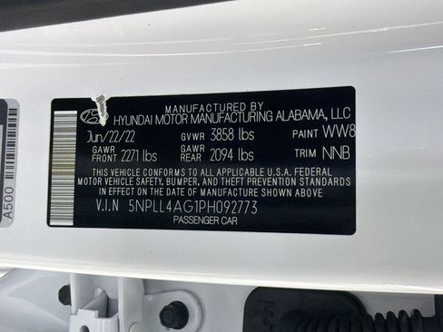 Used 2023 Hyundai Elantra SE FWD image 17