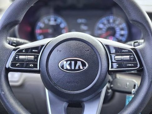 Used 2021 Kia Forte LXS image 16