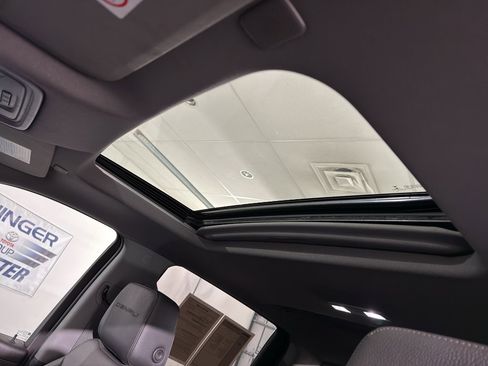 Used 2021 GMC Sierra 2500 Denali w/ Denali Ultimate Package image 20