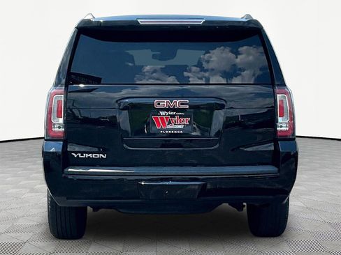 Used 2018 GMC Yukon SLT AWD/4WD image 5
