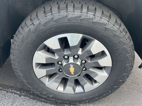 Used 2024 Chevrolet Silverado 2500 Custom w/ Custom Value Package AWD/4WD image 41
