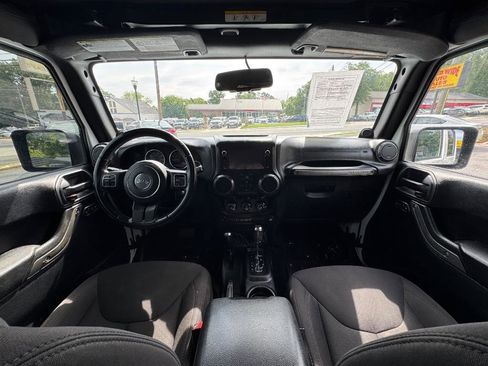 Used 2014 Jeep Wrangler Unlimited Sport AWD/4WD image 19