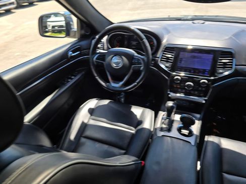 Used 2021 Jeep Grand Cherokee Overland RWD image 38