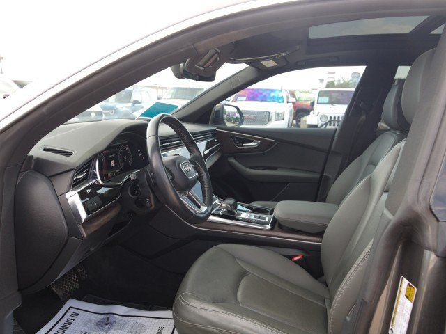 Used 2021 Audi Q8 Premium AWD/4WD image 16
