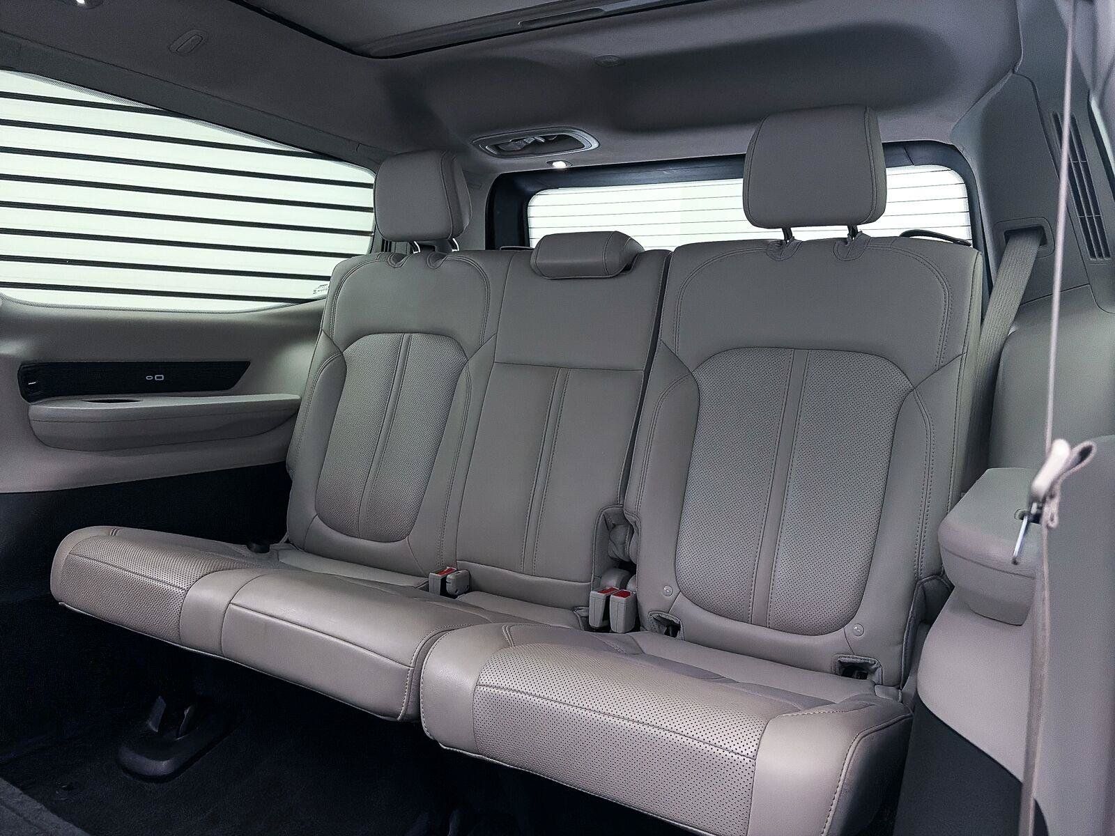 Used 2022 Jeep Wagoneer Series II w/ Premium Group I RWD image 41
