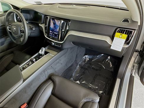 New 2026 Volvo V60 B5 Cross Country Ultra w/ Climate Package image 31