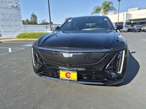 Used 2024 Cadillac Lyriq Sport RWD image 3
