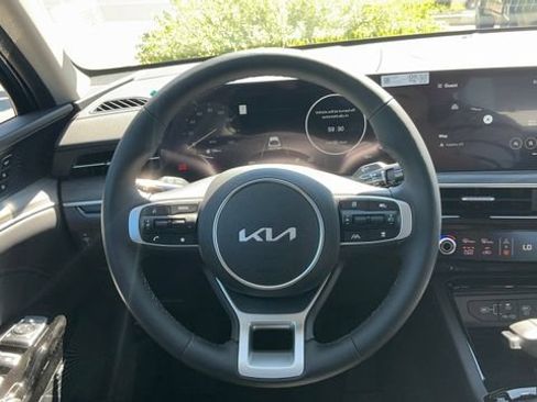 New 2026 Kia K5 EX FWD image 30