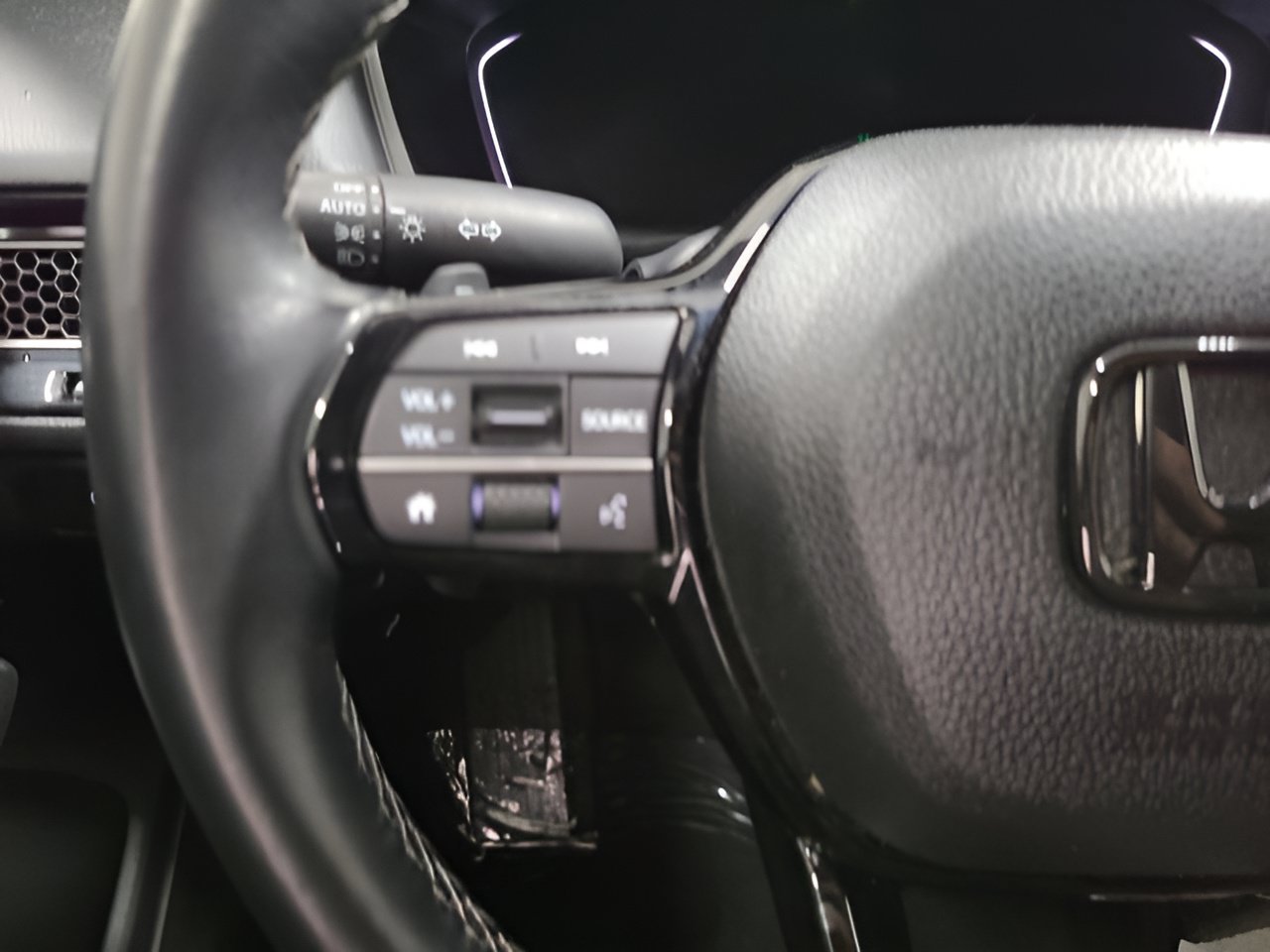 Used 2025 Honda Civic Sport image 24
