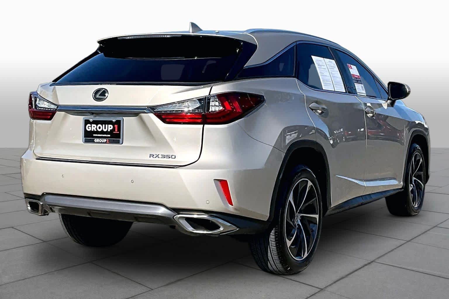 Used 2016 Lexus RX 350 FWD w/ Luxury Package image 12