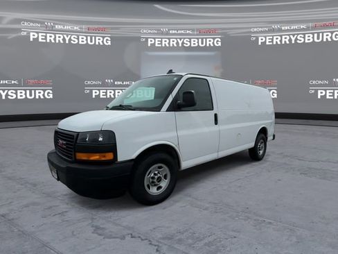 Used 2019 GMC Savana 2500 w/ Driver Convenience Package RWD image 4