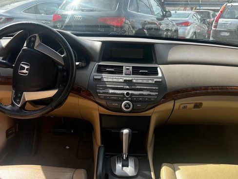 Used 2009 Honda Accord EX-L image 7