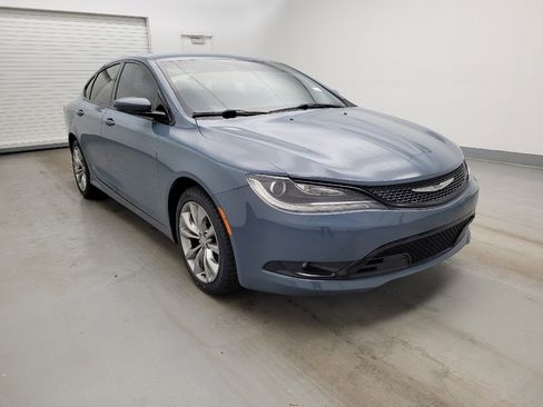 Used 2015 Chrysler 200 S w/ Comfort Group image 13