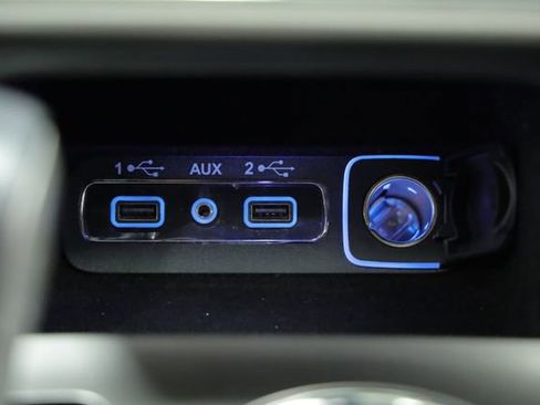 Used 2020 Jeep Grand Cherokee Altitude image 25