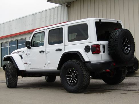New 2026 Jeep Wrangler Unlimited Rubicon image 10