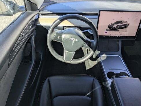 Used 2023 Tesla Model 3 Standard Range image 16