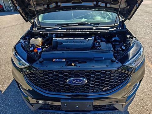 Used 2020 Ford Edge ST w/ Cold Weather Package AWD/4WD image 43