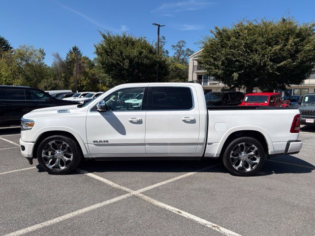 Used 2024 RAM 1500 Limited AWD/4WD image 2