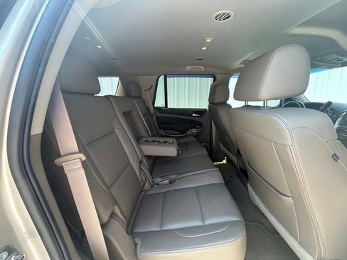 Used 2016 Chevrolet Tahoe LT RWD image 16