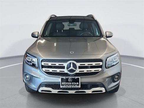 Certified 2021 Mercedes-Benz GLB 250 4MATIC image 2