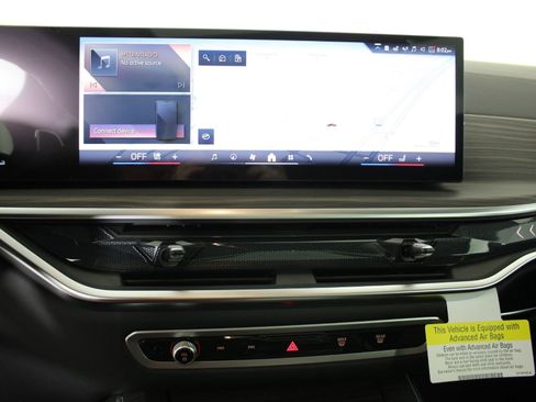 New 2026 BMW X5 xDrive50e image 27